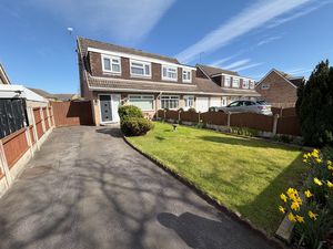 Lupus Way Great Sutton